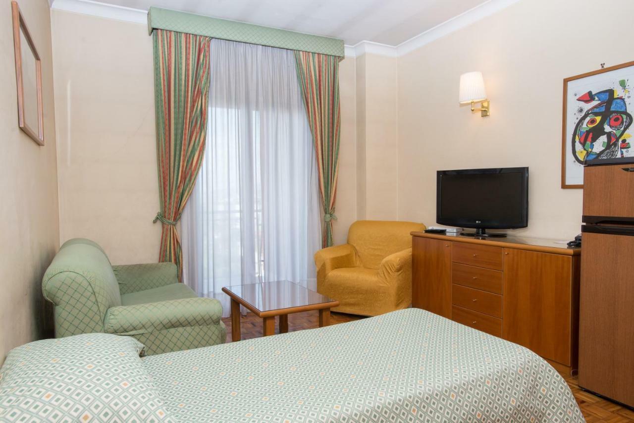 Hotel San Francesco Ренде Экстерьер фото