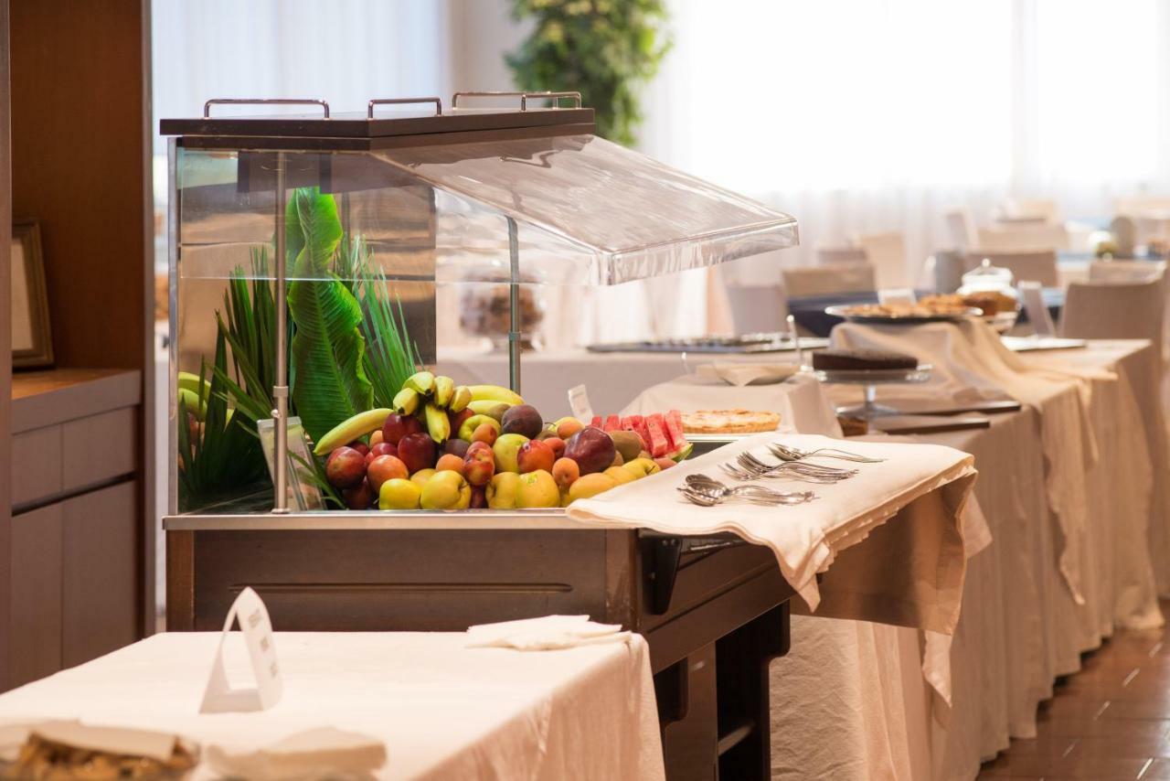 Hotel San Francesco Ренде Экстерьер фото