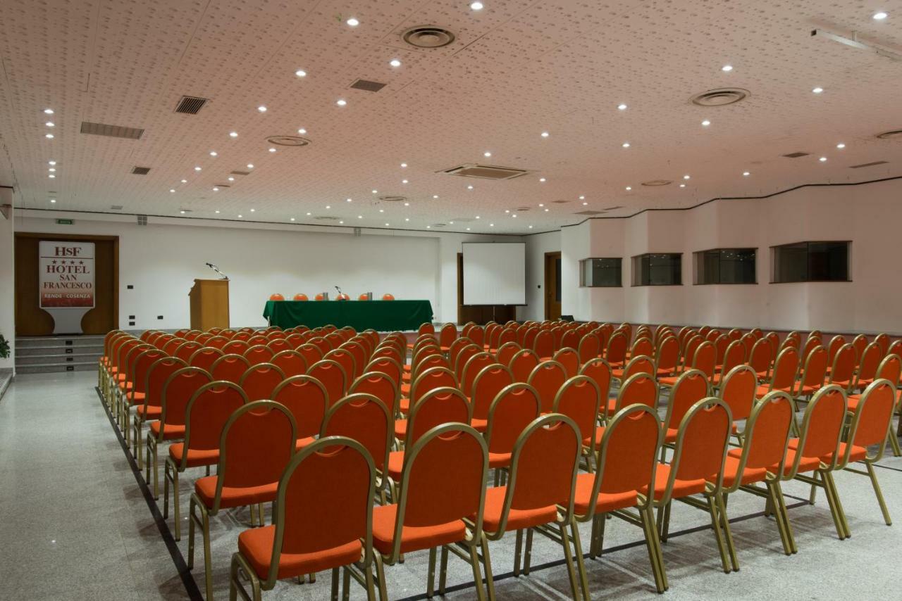 Hotel San Francesco Ренде Экстерьер фото
