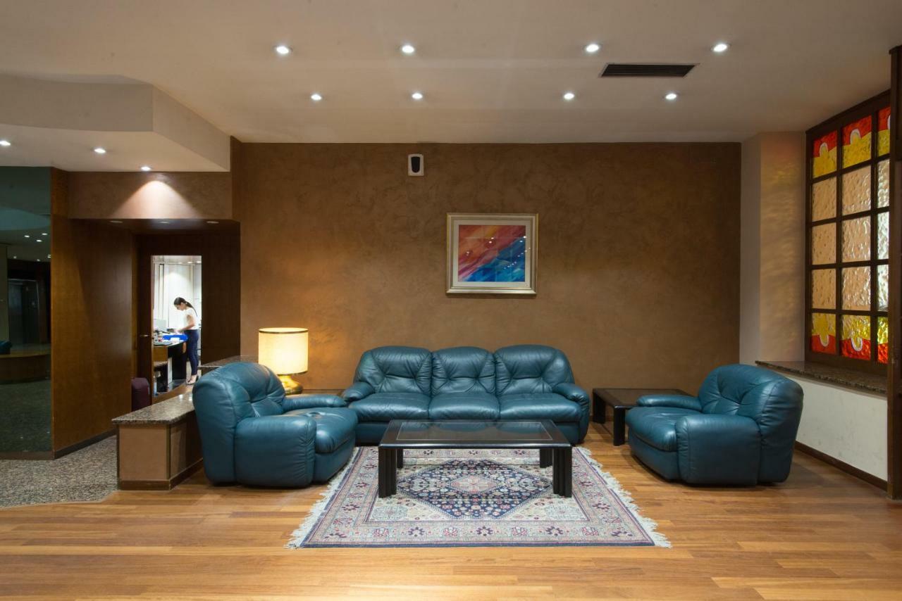 Hotel San Francesco Ренде Экстерьер фото